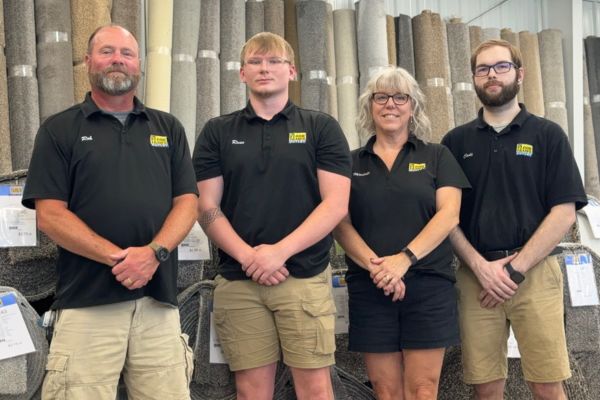 The Floor Trader of Jackson, MI, team photo